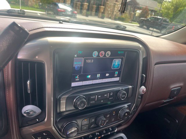 Used 2015 Chevrolet Silverado 3500 High Country w/ Duramax Plus Package AWD/4WD image 7