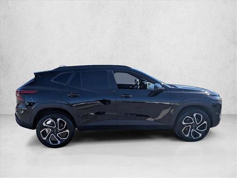 Certified 2024 Chevrolet Trax RS image 4