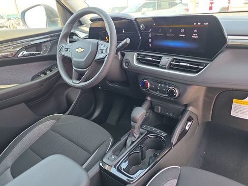 New 2026 Chevrolet TrailBlazer LS w/ LS Convenience Package FWD image 16