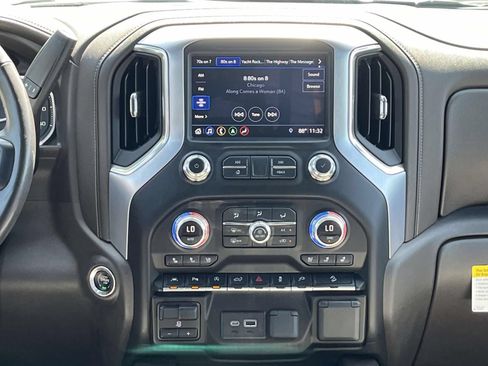 Used 2019 GMC Sierra 1500 SLT w/ SLT Premium Plus Package AWD/4WD image 16