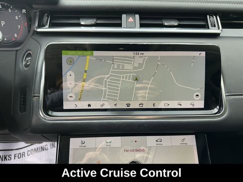 Used 2018 Land Rover Range Rover Velar R-Dynamic HSE image 21