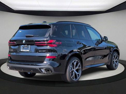 New 2026 BMW X5 xDrive40i w/ M Sport Package AWD/4WD image 8