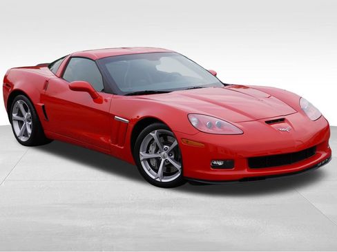 Used 2011 Chevrolet Corvette Grand Sport w/ Preferred Equipment Group RWD image 1
