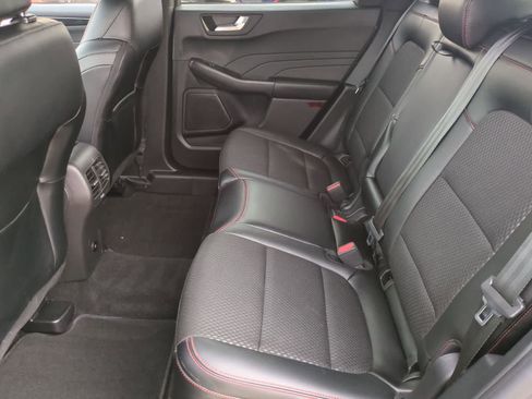 Used 2024 Ford Escape ST-Line Select w/ Tech Pack #1 image 19