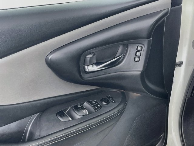 Used 2020 Nissan Murano SL FWD image 19