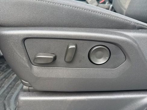 New 2026 GMC Sierra 3500 Pro w/ Convenience Package image 15