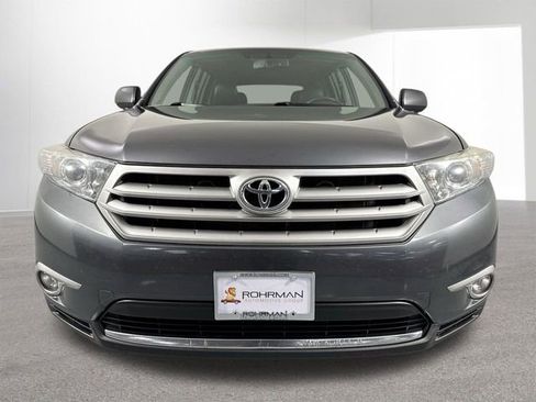 Used 2013 Toyota Highlander Limited image 26