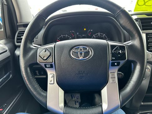 Used 2024 Toyota 4Runner SR5 image 7