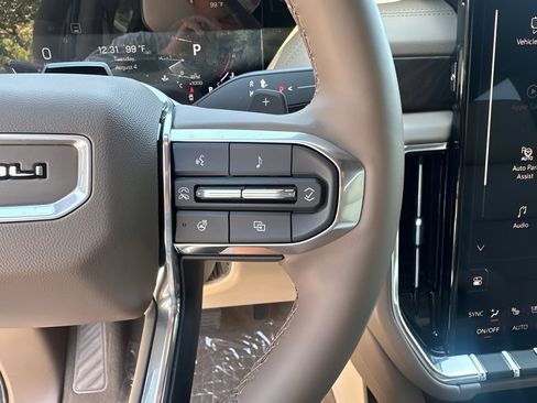 New 2026 GMC Yukon XL Denali w/ Denali Reserve Package AWD/4WD image 12