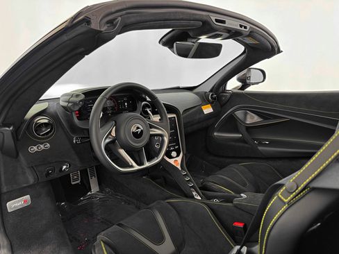 New 2026 McLaren 750S Spider image 15