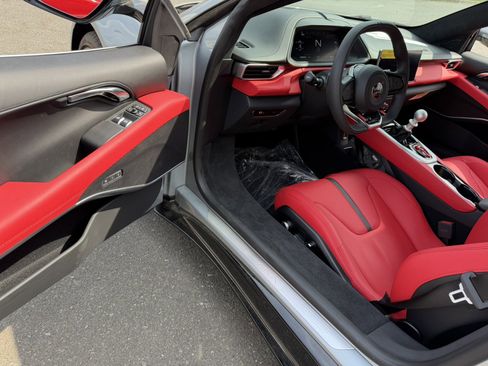 Used 2025 Lotus Emira RWD image 26