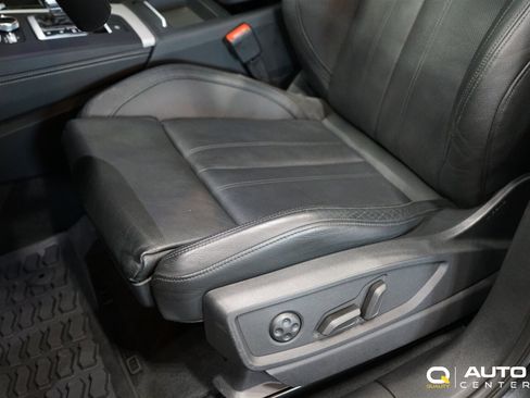Used 2018 Audi SQ5 Prestige image 19