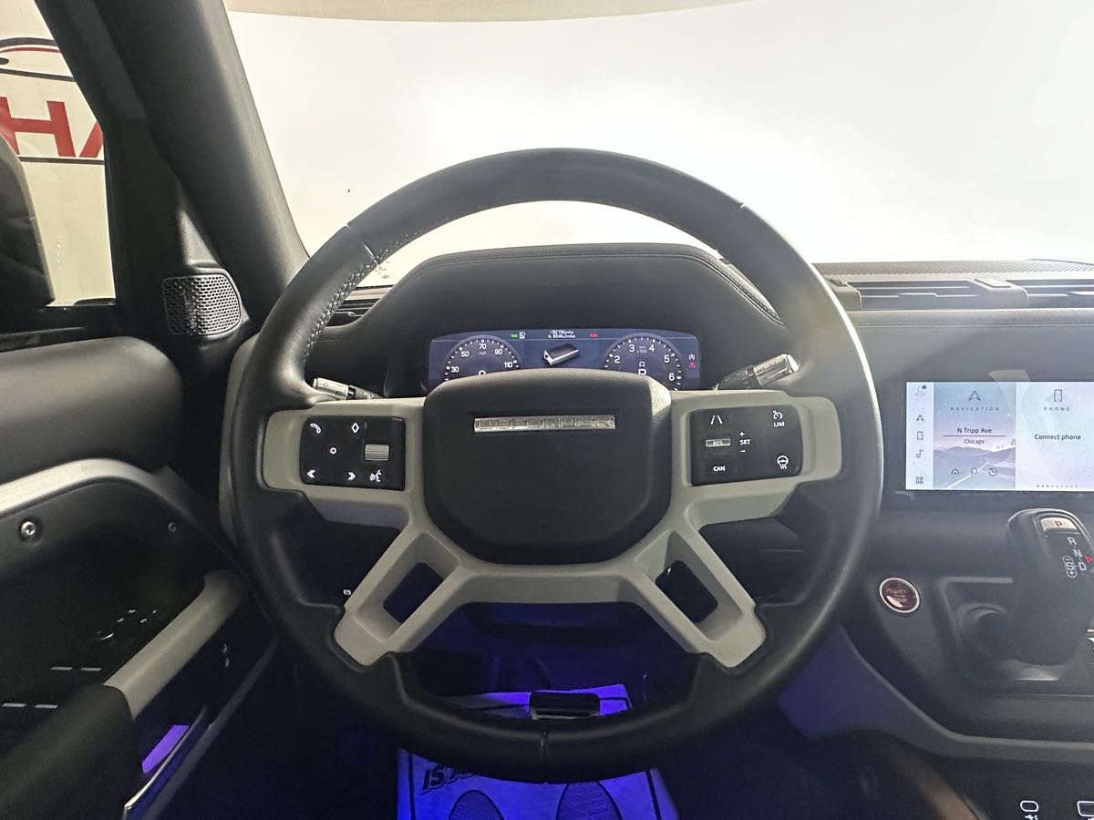 Used 2020 Land Rover Defender 110 SE AWD/4WD image 31