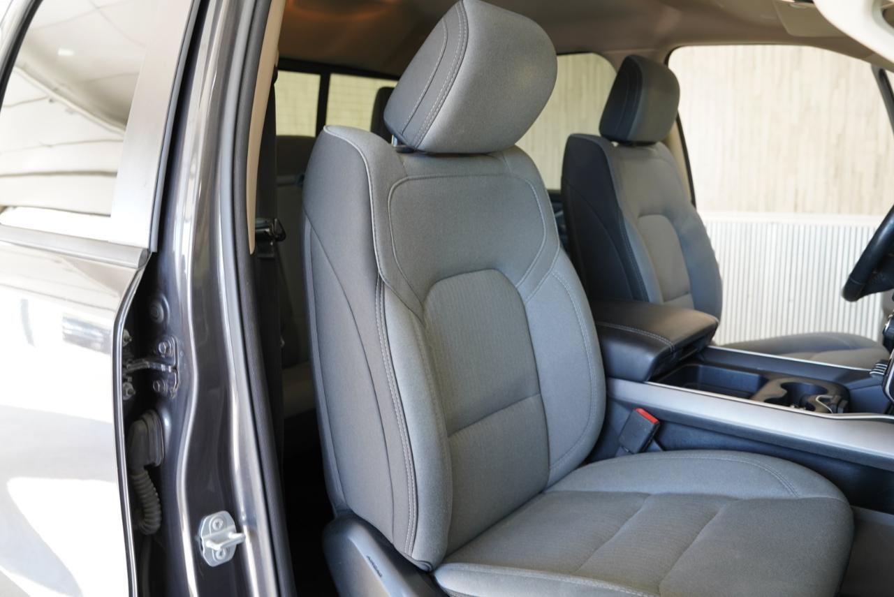Used 2020 RAM 1500 Big Horn AWD/4WD image 30