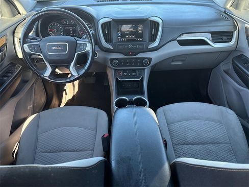 Used 2018 GMC Terrain SLE image 12