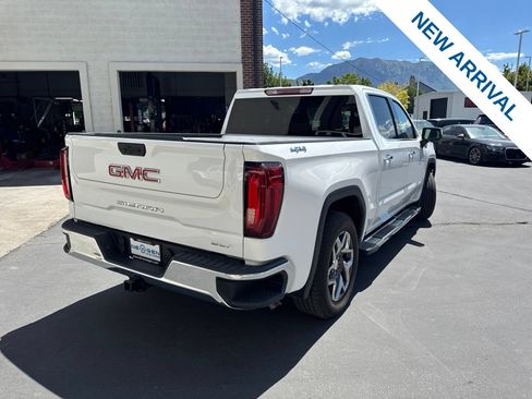Used 2023 GMC Sierra 1500 SLT w/ SLT Premium Package AWD/4WD image 7