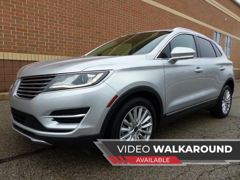 Used 2019 Lincoln MKC Premiere image 1
