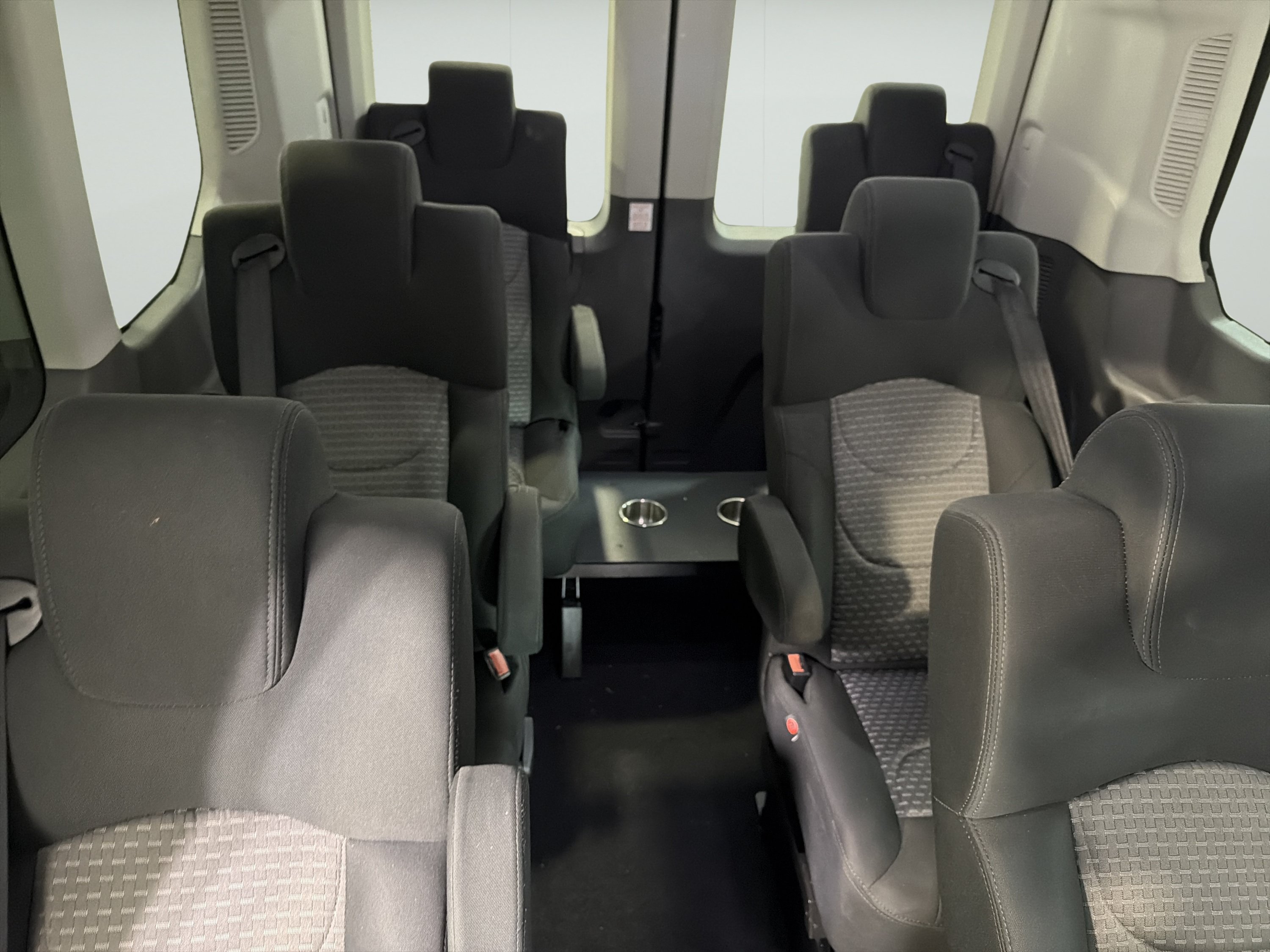 Used 2024 Ford Transit 350 XLT RWD image 10