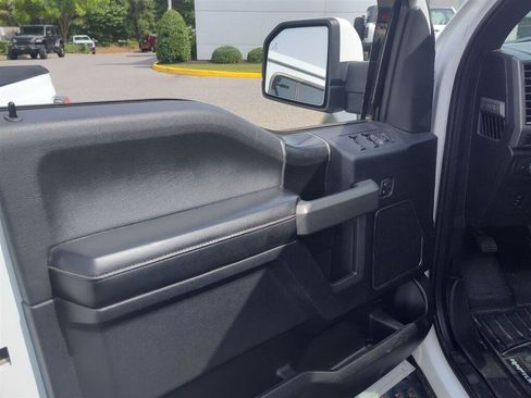 Used 2018 Ford F150 Raptor w/ Equipment Group 802A Luxury AWD/4WD image 10