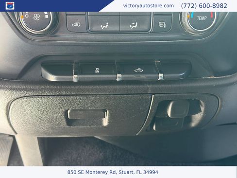 Used 2018 GMC Sierra 2500 4x4 Crew Cab image 31