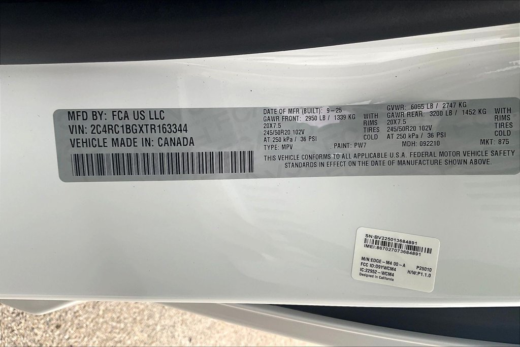 Used 2026 Chrysler Pacifica Select FWD image 23