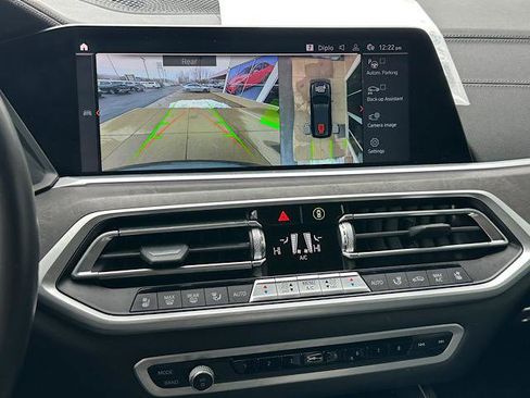 Certified 2022 BMW X7 xDrive40i w/ M Sport Package image 29
