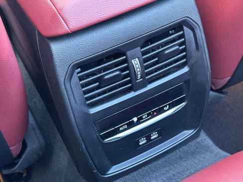 Used 2023 BMW M440i Convertible w/ Premium Package image 13