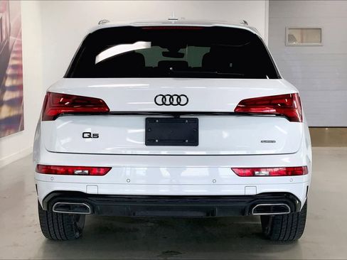 Certified 2023 Audi Q5 2.0T Premium w/ Convenience Package image 5