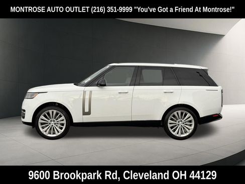 New 2025 Land Rover Range Rover SE AWD/4WD image 2