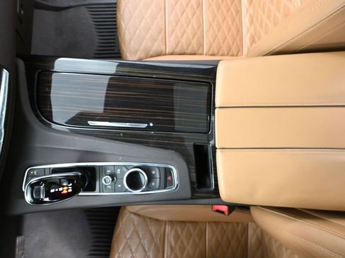 Used 2021 Cadillac Escalade Sport AWD/4WD image 40