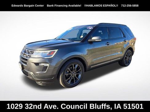 Used 2018 Ford Explorer XLT w/ Equipment Group 202A image 7