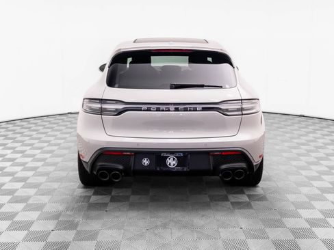 Certified 2023 Porsche Macan AWD/4WD image 10