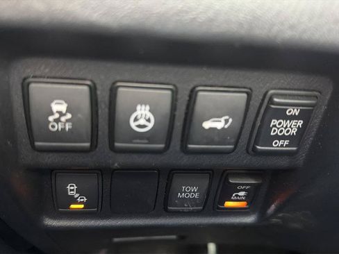 Used 2017 Nissan Pathfinder SL AWD/4WD image 20