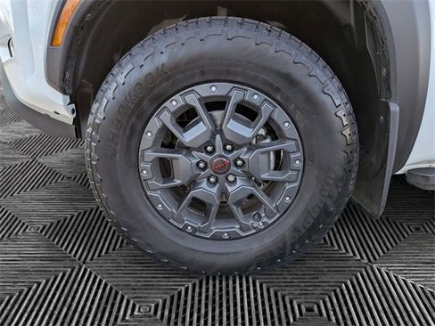 Certified 2023 Nissan Frontier PRO-4X w/ Pro-4X Premium Package image 9