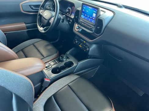 Used 2024 Ford Bronco Sport Outer Banks AWD/4WD image 13