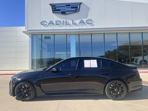 Used 2025 Cadillac CT5 V Blackwing w/ Parking Package image 2