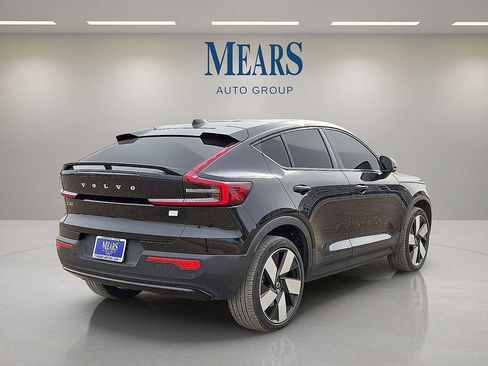 Used 2023 Volvo C40 P8 Recharge Ultimate image 6