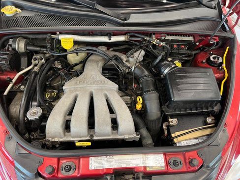 Used 2005 Chrysler PT Cruiser Touring image 37