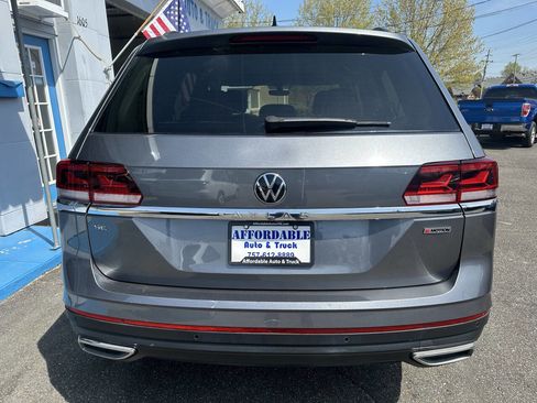 Used 2022 Volkswagen Atlas SE w/ Panoramic Sunroof Package image 10