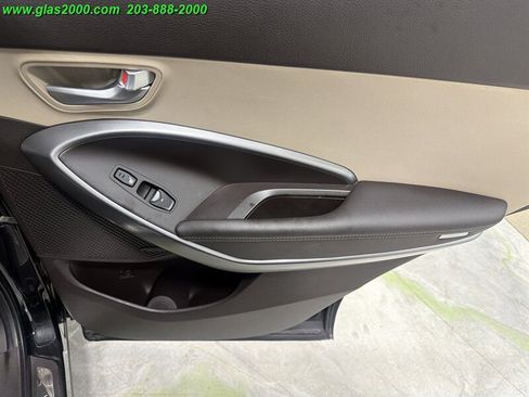 Used 2018 Hyundai Santa Fe Sport w/ Cargo Package FWD image 29