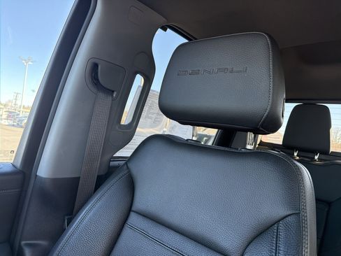 Certified 2020 GMC Sierra 2500 Denali w/ Denali Ultimate Package image 22