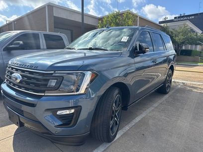 Used 2019 Ford Expedition Limited w/ Equipment Group 303A