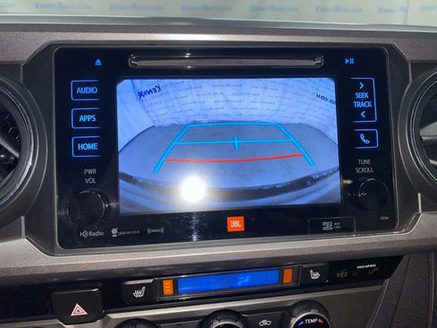 Used 2018 Toyota Tacoma Limited w/ Four Season Floor Mat Package image 23