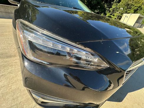 Used 2018 Subaru Impreza 2.0i Limited w/ Popular Package #2 image 11