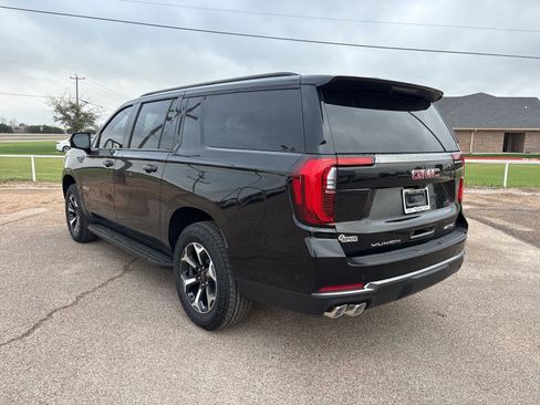 New 2026 GMC Yukon XL AT4 w/ Premium Trailering Package image 4
