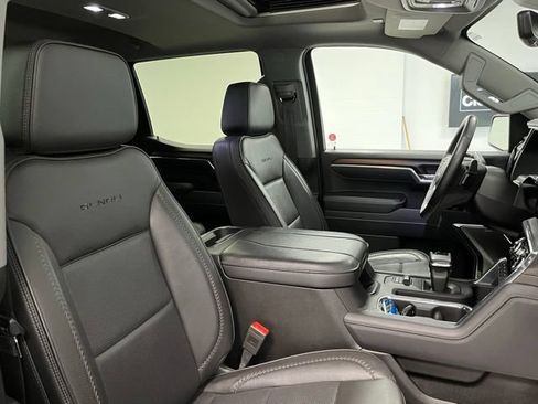 Used 2024 GMC Sierra 1500 Denali w/ Denali Reserve Package AWD/4WD image 57