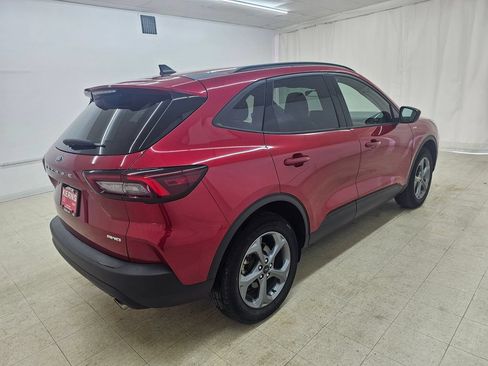 Used 2025 Ford Escape ST-Line AWD/4WD image 13