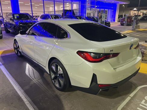 Certified 2025 BMW i4 eDrive40 w/ Premium Package image 5