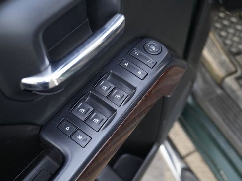 Used 2015 GMC Sierra 2500 SLE w/ SLE Preferred Package image 24