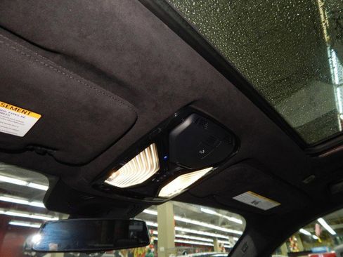 Used 2020 BMW X5 M w/ Executive Package image 32